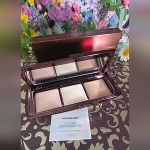 Volume I : Hourglass Ambient Lighting Powder Trio - NIB